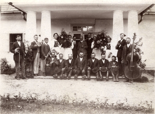 Dawne pańskie dożynki we wsi Harta (w dobrach Skrzyńskich), pow. Brzozów wg relacji z 1957 roku mieszkańca Harty ur. 1890 r.